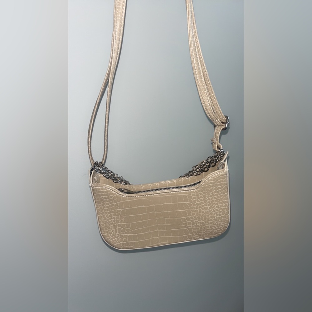 Purse - Picture 3 of 3